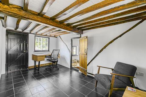 161 Caxton End, Bourn, Cambridge, CB23 2ST