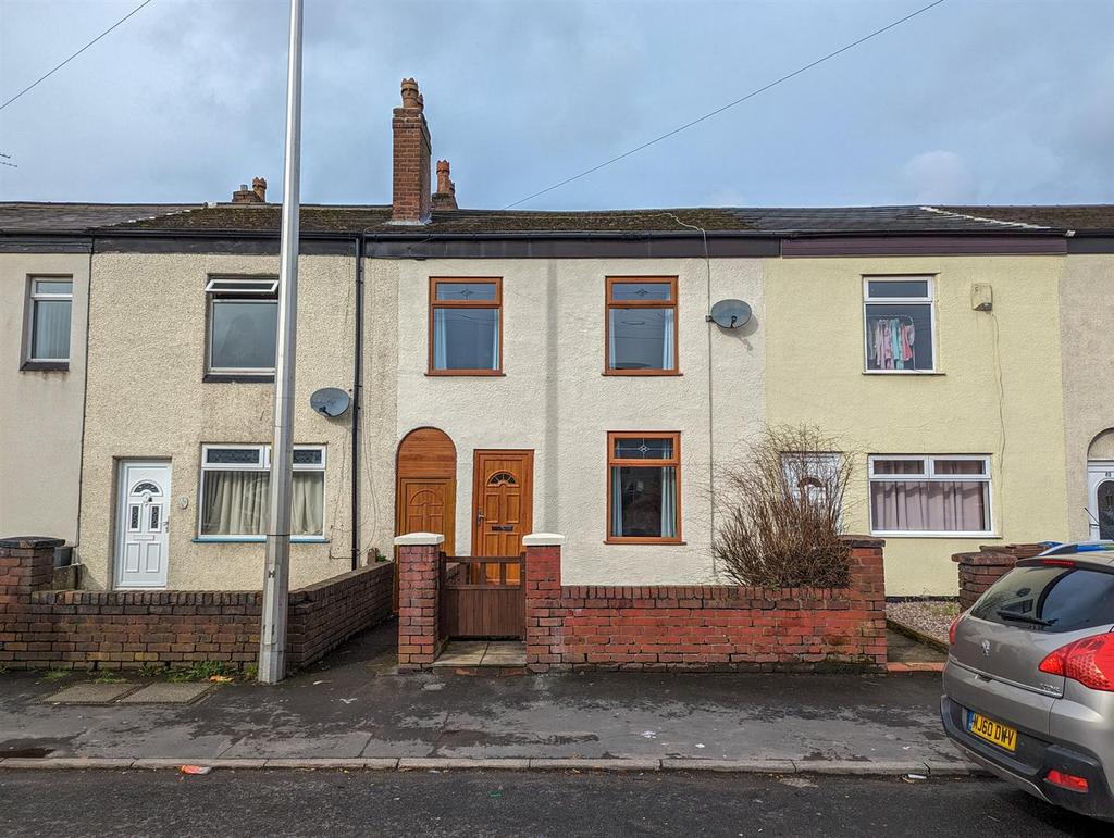 Bolton Road, Atherton, Manchester 3 bed terraced house for sale £165,000