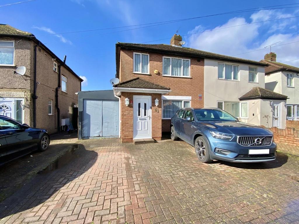 Shakespeare Avenue, Hayes 3 bed house for sale £575,000