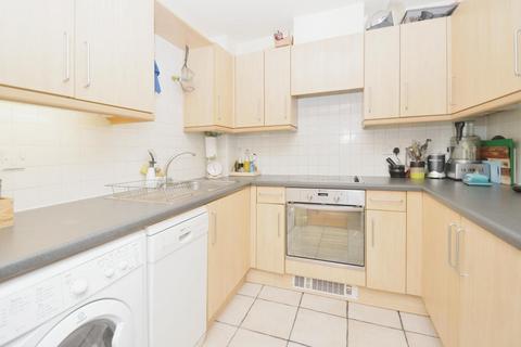 1 bedroom apartment for sale, Dove Road, London, N1