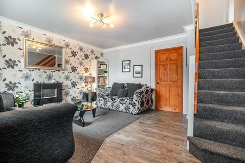 4 bedroom semi-detached house for sale - Garsdale Road, Knaresborough, HG5 0LU