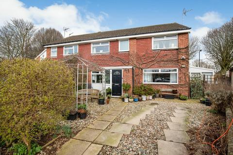 4 bedroom semi-detached house for sale, Garsdale Road, Knaresborough, HG5 0LU