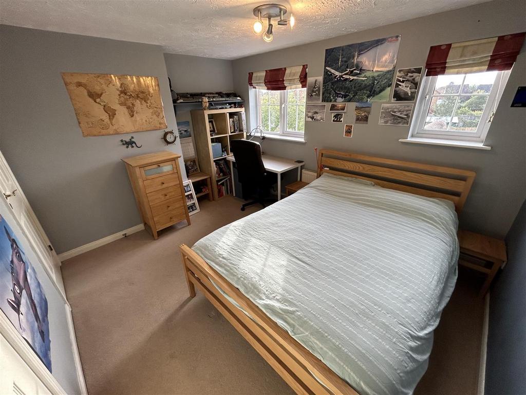 Bedroom 2 (1).jpg