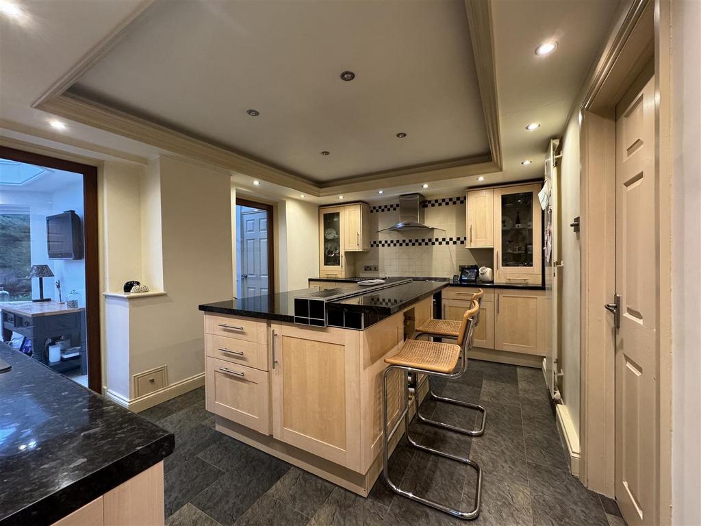 KITCHEN D.jpg