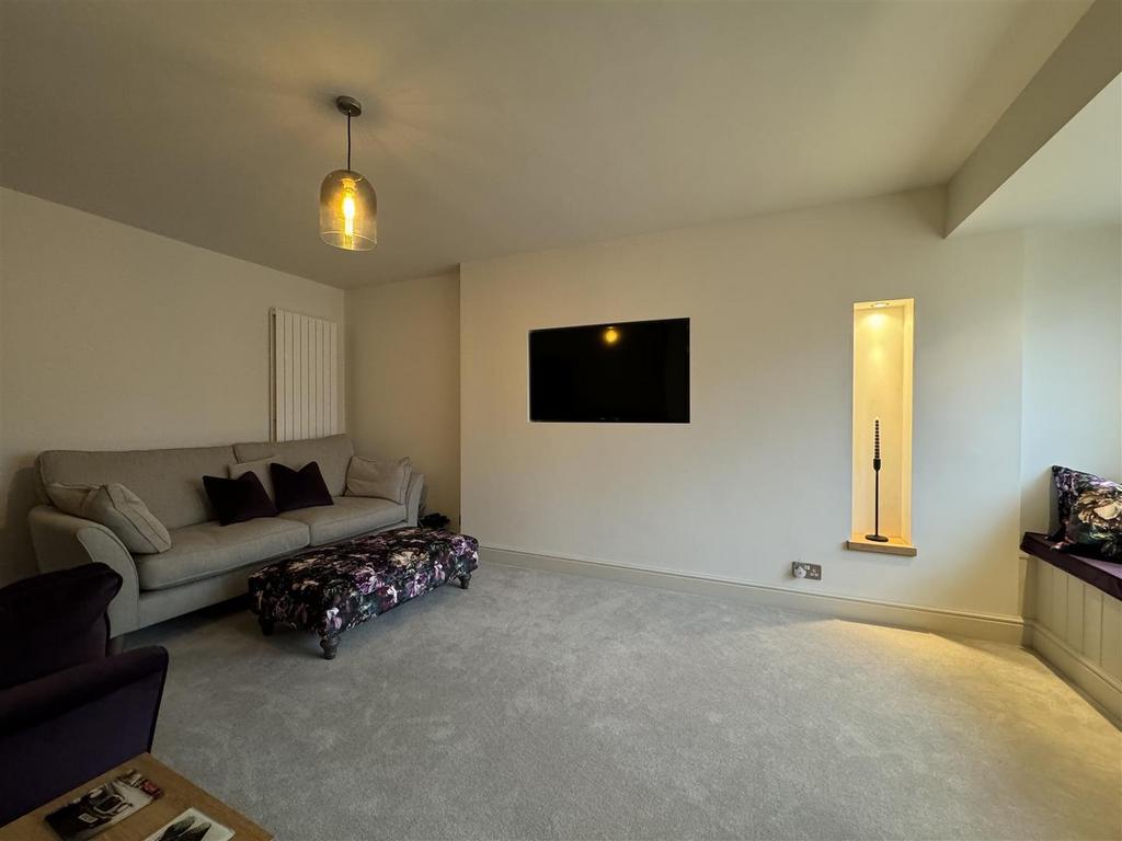 Lounge b