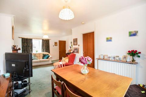37 Ash Road, Harrogate, HG2 8EB