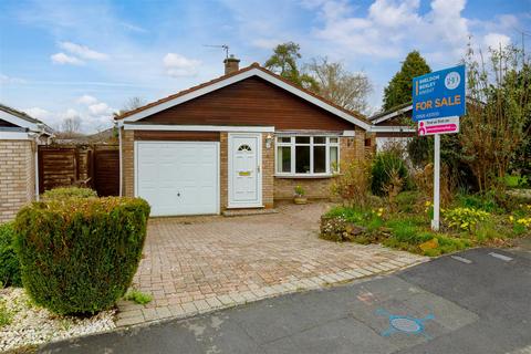 2 bedroom detached bungalow for sale - Knightlow Way, Harbury, Leamington Spa