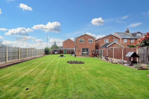 3 bedroom detached house for sale, Henry Street, Redhill, Nottingham