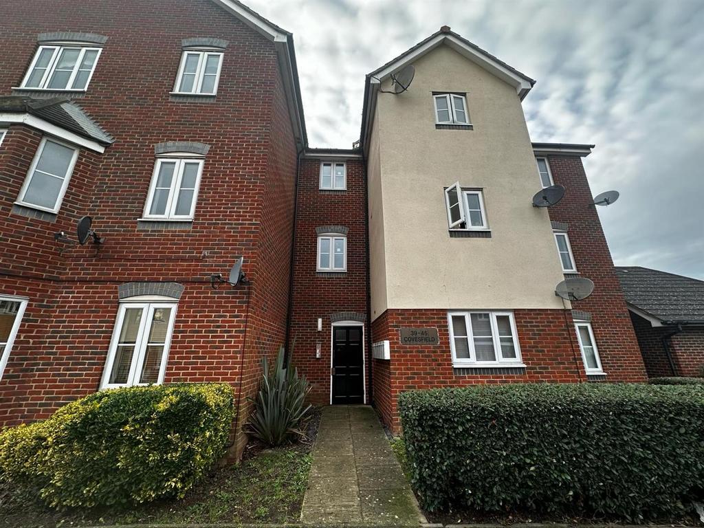 Covesfield, Gravesend, Kent 2 bed property £1,150 pcm (£265 pw)