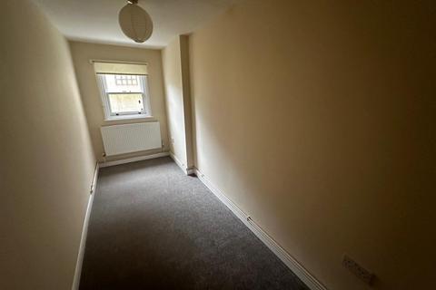 2 bedroom apartment to rent - Darnley Road, Gravesend
