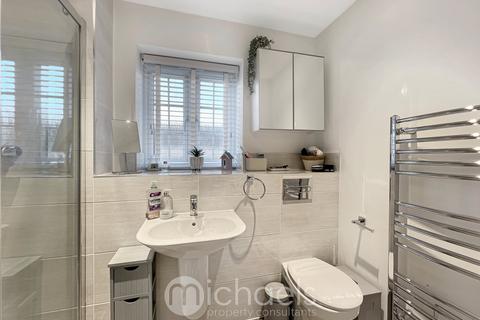 14 Evans Way, Witham, CM8 2FX