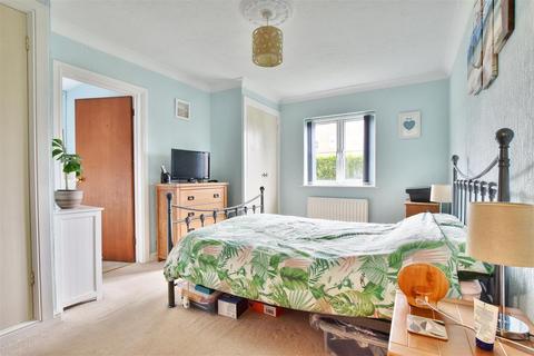 2 bedroom flat for sale, Hastings Road, Bexhill-On-Sea