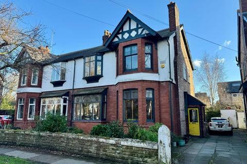 14 Darley Road, Manchester, M16 0DQ