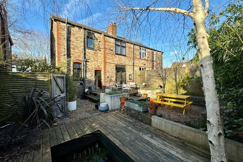 14 Darley Road, Manchester, M16 0DQ