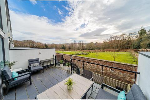 4 bedroom terraced house for sale, Axwell Park, Blaydon-On-Tyne