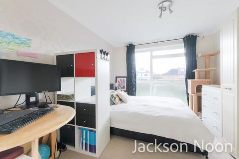 2 bedroom flat for sale, Huntsmoor Road, Ewell, KT19