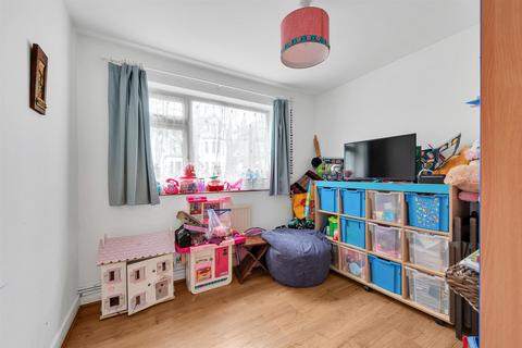 Flat 1, Blyth Court Blyth Road, Bromley, BR1 3RY