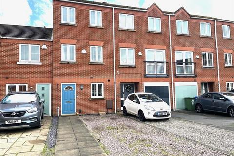 4 bedroom terraced house for sale - Eaton Drive, Rugeley