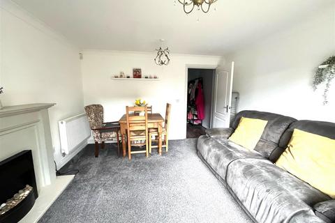 4 bedroom terraced house for sale, Eaton Drive, Rugeley