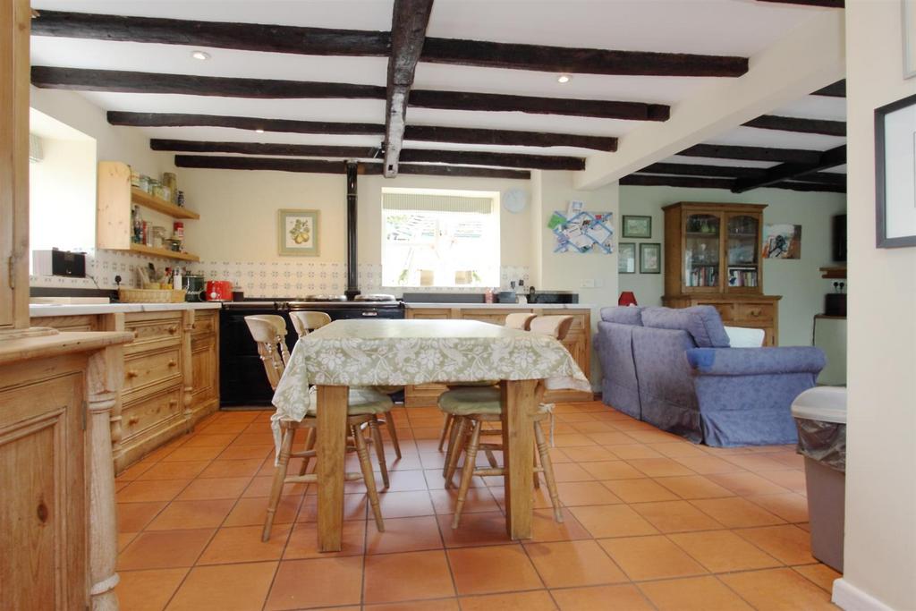 Gunville House kitchen/Breakfast Room