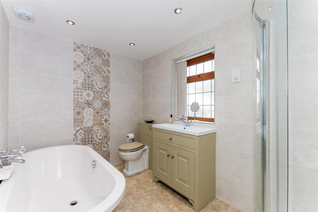 Bathroom 1 1 N9 A7450-CR3-20240818-Dx O Deep PRIME XD2