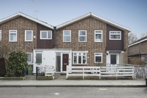 2 bedroom terraced house for sale, Daniels Road, Nunhead, SE15