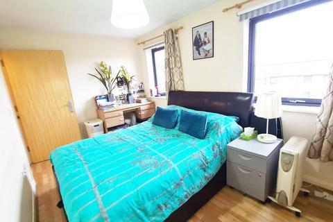 2 bedroom flat for sale, Hirst Crescent, Wembley