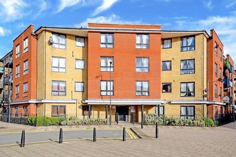 2 bedroom flat for sale, Hirst Crescent, Wembley