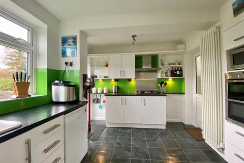 12 Ash Grove, Chinley, High Peak, SK23 6BQ