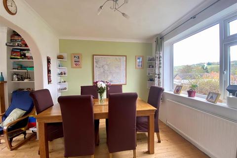12 Ash Grove, Chinley, High Peak, SK23 6BQ