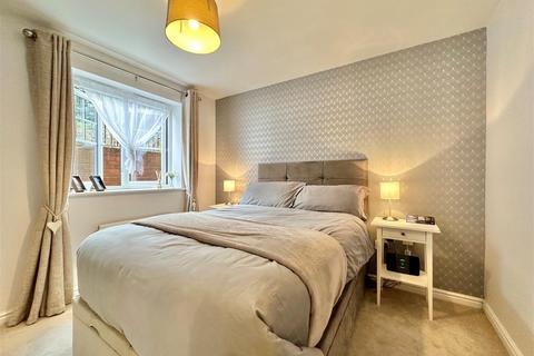 1 bedroom ground floor flat for sale, Duddy Road, Disley, Stockport