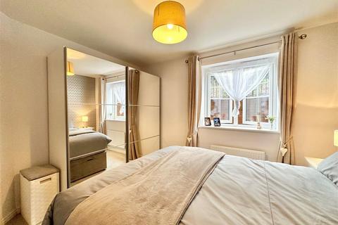 1 bedroom ground floor flat for sale, Duddy Road, Disley, Stockport