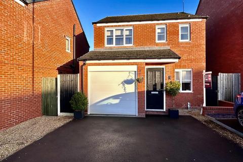 3 bedroom detached house for sale, Bluebell Lane, Newport