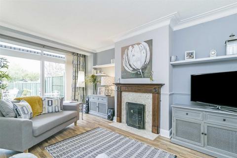 311 London Road, Ewell, Epsom, KT17 2DD