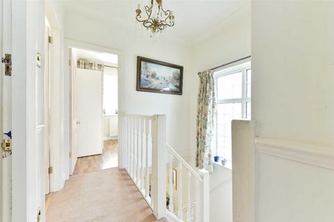 311 London Road, Ewell, Epsom, KT17 2DD