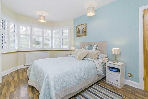 311 London Road, Ewell, Epsom, KT17 2DD