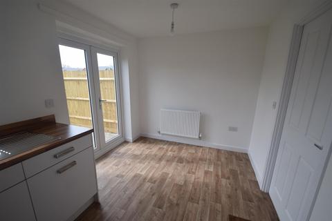 18 Stratford Grove, Penkridge, Stafford, ST19 5SE