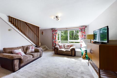 33 Markfield, Croydon, CR0 9HH