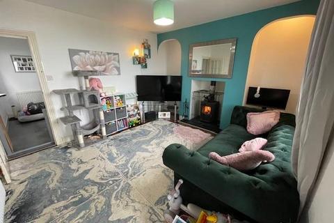 3 bedroom cottage for sale, Bron Hyfryd, Ffordd-y-LLan, Llysfaen
