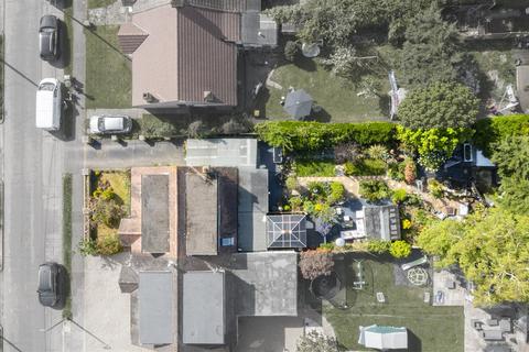 22 Brooklyn Drive, Rayleigh, SS6 9LW