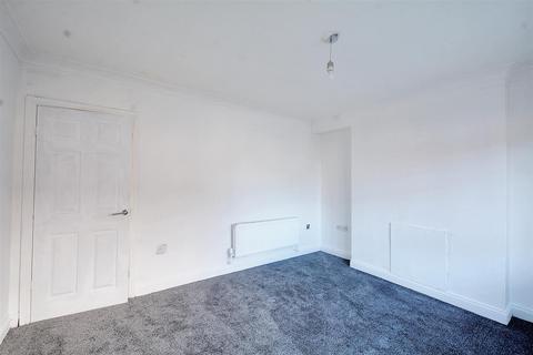 2 bedroom terraced house for sale, Manton Crescent, Beeston, Nottingham