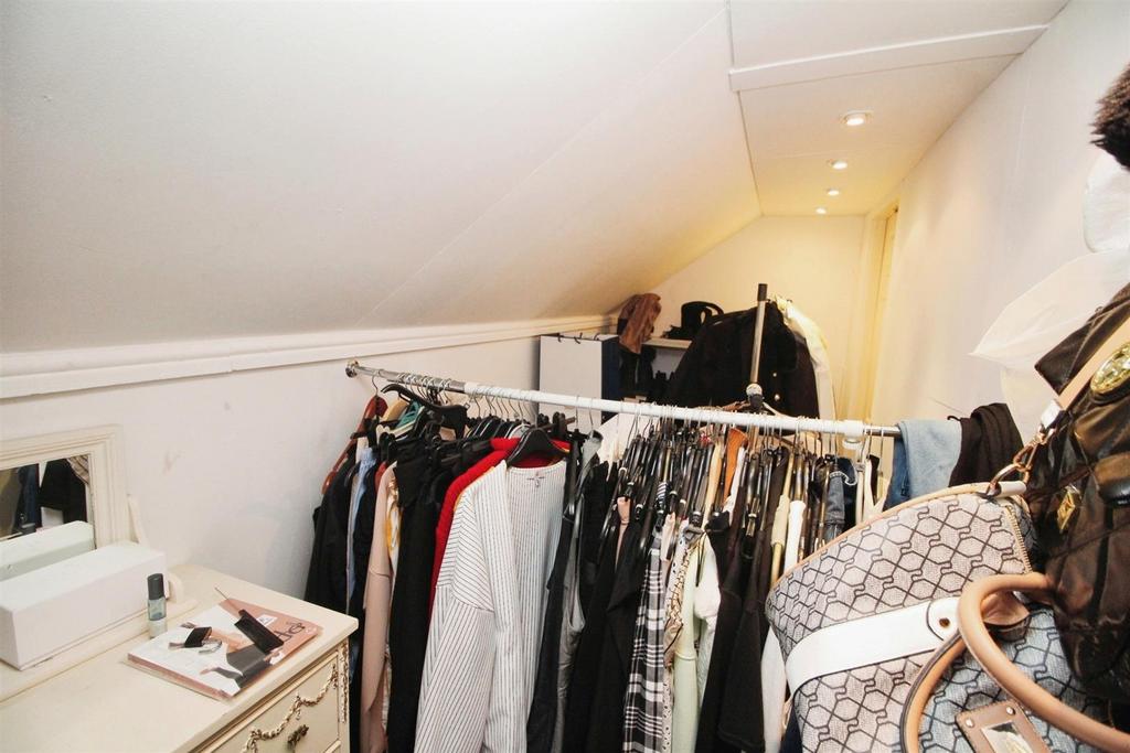 Walk in Wardrobe