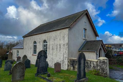 Townhouse for sale, Former Crundale United Reform Church