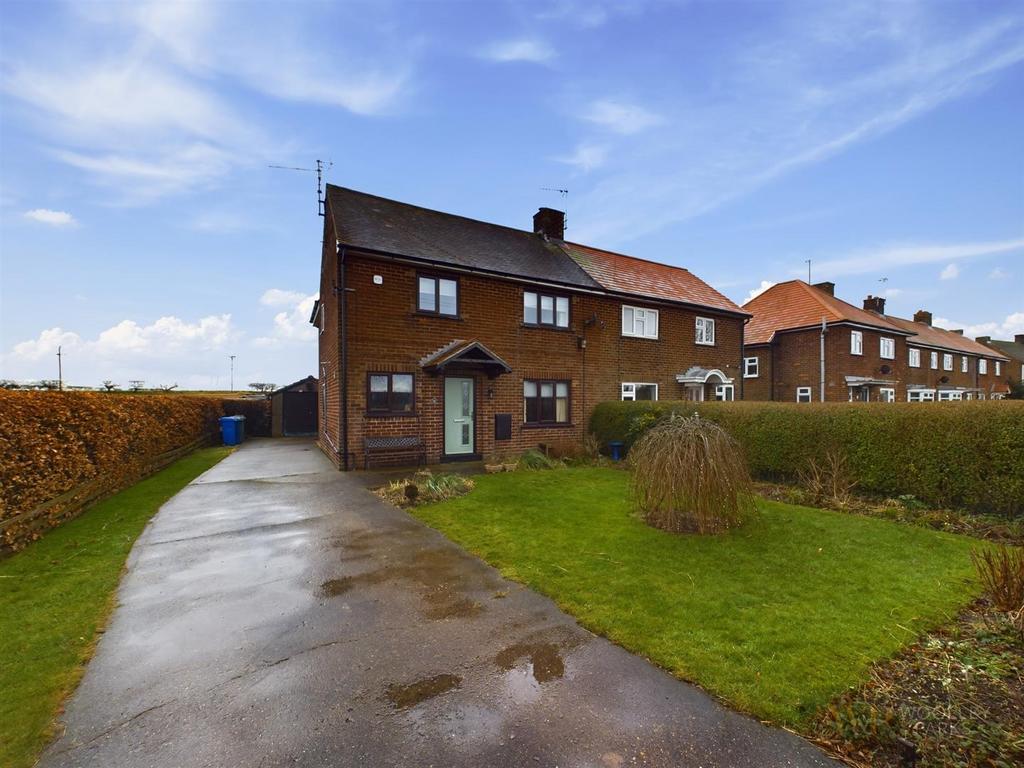 Wold Newton Road, Burton Fleming... 5 bed house for sale £260,000