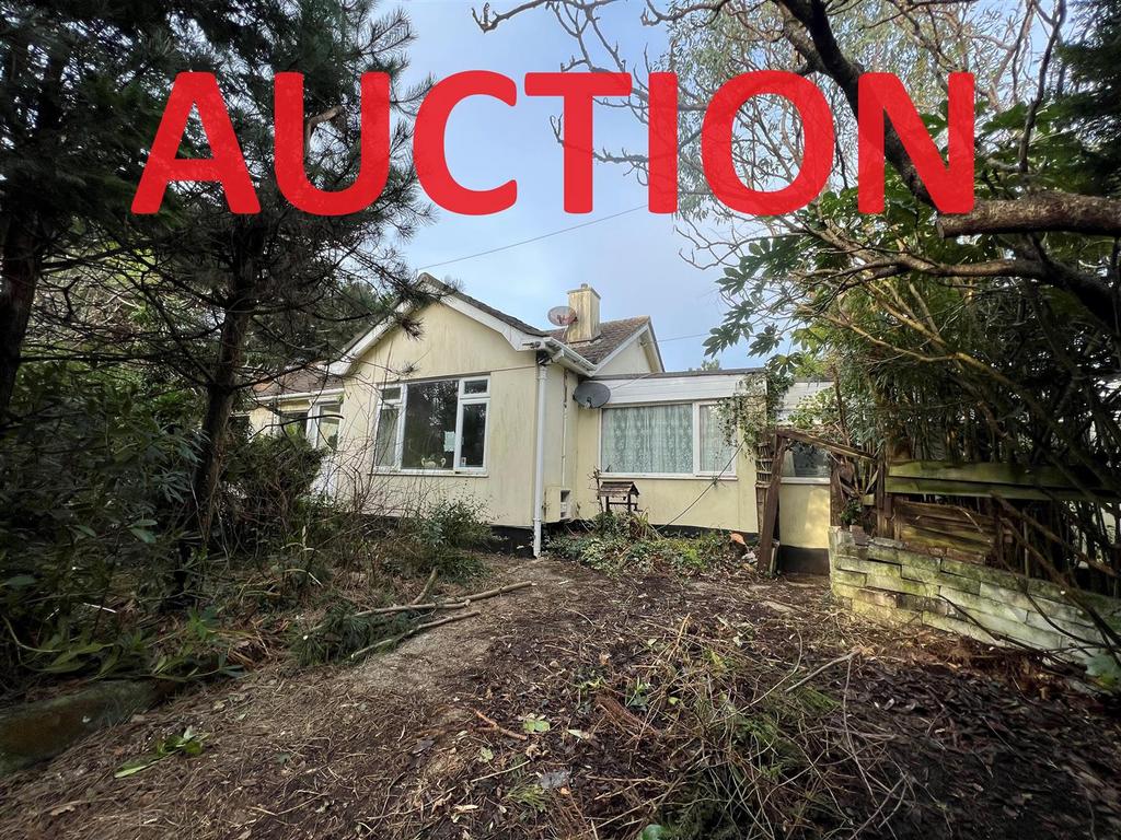 North Country, Redruth 4 bed detached bungalow for sale £150,000