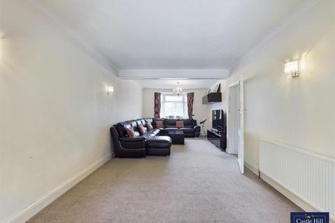 22 Walnut Tree Road, Hounslow, TW5 0LR