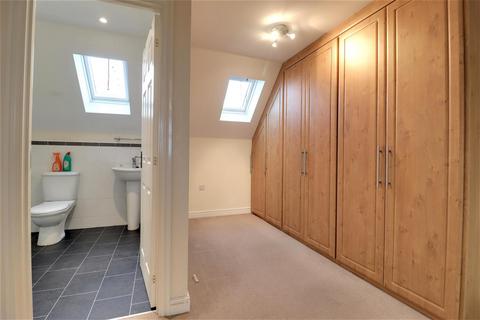 3 bedroom semi-detached house to rent - Sandringham Road, Brough