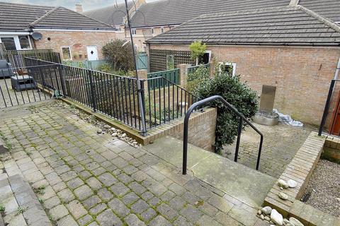 32 Dockwray Square, North Shields, NE30 1JZ
