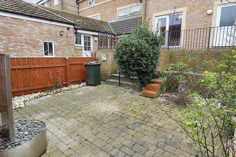 32 Dockwray Square, North Shields, NE30 1JZ
