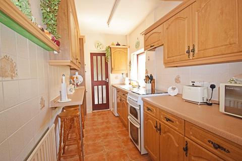 3 bedroom semi-detached house for sale - 34 Hillview Road, Rubery, Worcestershire, B45 9HH